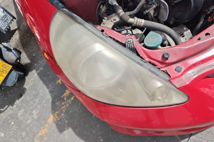 Used Honda Fit 2007 1.5L CVT Comfort Edition Right Front Headlight