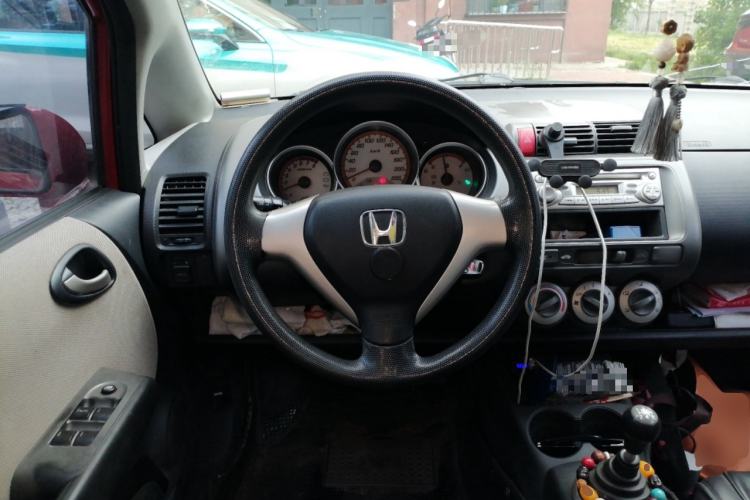 Used Honda Fit 2007 1.3L manual standard version Steering Wheel