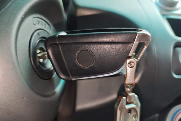 Used Honda Fit 2007 1.5L CVT Comfort Edition Vehicle Key