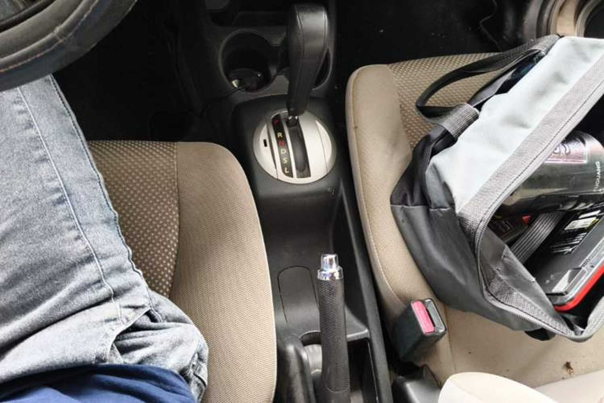 Used Honda Fit 2007 1.3L CVT Comfort Edition Gear Lever