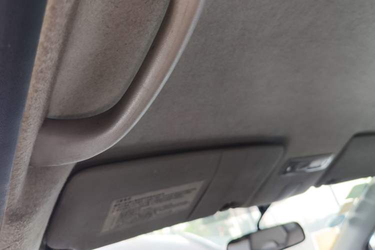 Used Honda Fit 2007 1.3L CVT Comfort Edition Headliner