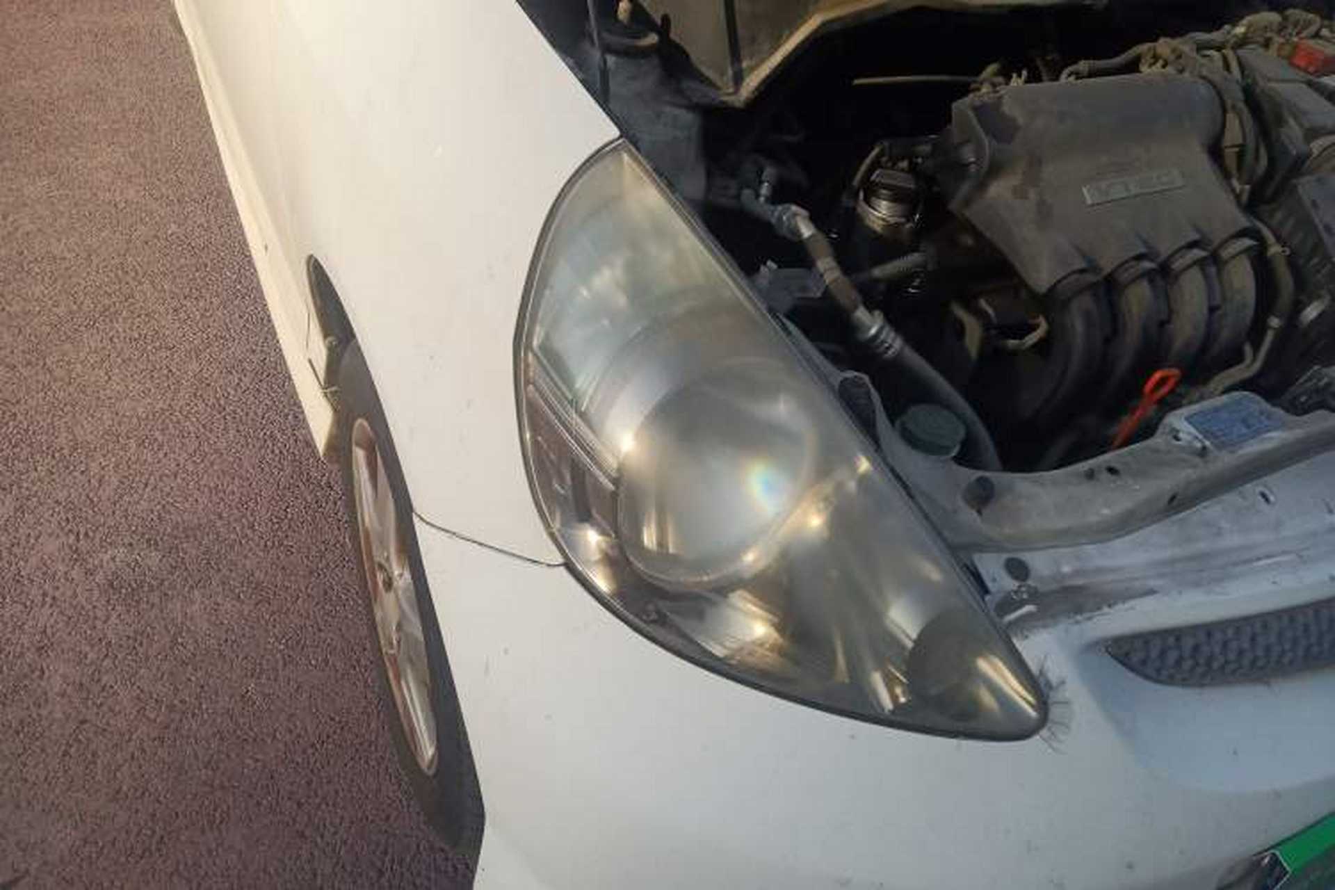 Used Honda Fit 2007 1.5L CVT Comfort Edition Right Front Headlight