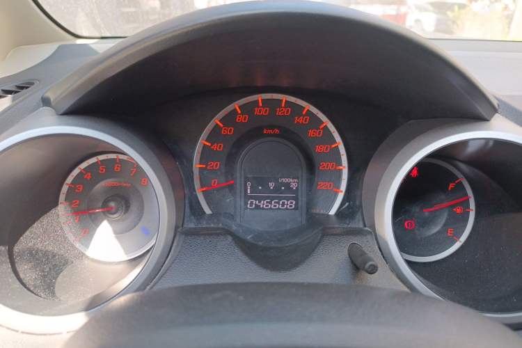 Used Honda Fit 2008 1.3L manual comfort version Instrument Cluster