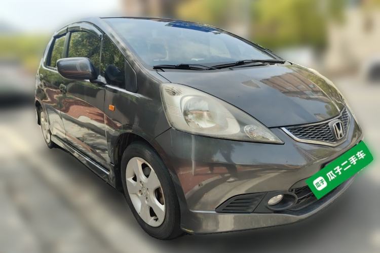 Used Honda Fit 2008 1.5L automatic luxury edition Front Right 45 Deg