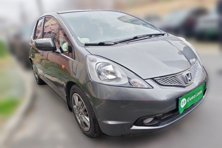 Used Honda Fit 2008 1.3L automatic comfort version Front Right 45 Deg