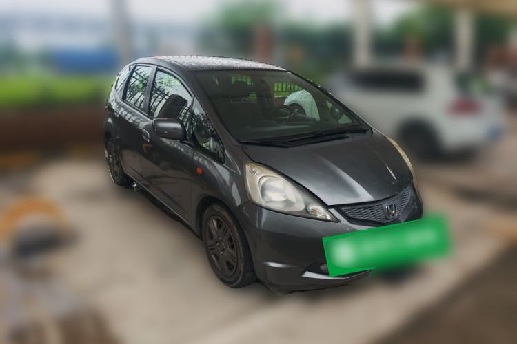 Used Honda Fit 2008 1.3L manual comfort version Front Right 45 Deg