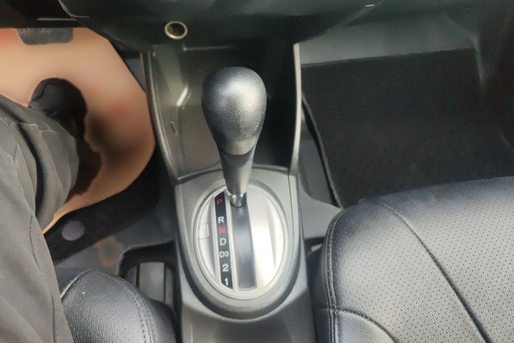 Used Honda Fit 2008 1.5L automatic luxury edition Gear Lever