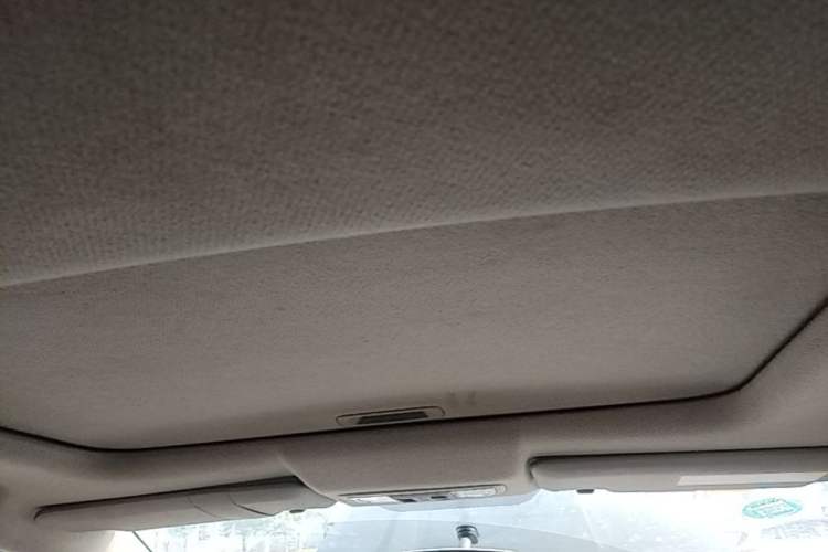 Used Honda Fit 2008 1.5L manual luxury version Headliner