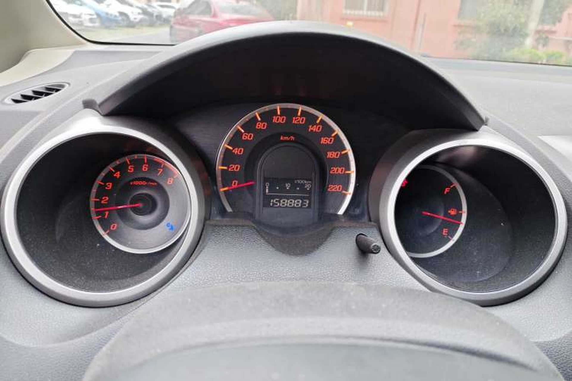 Used Honda Fit 2008 1.3L automatic comfort version Instrument Cluster