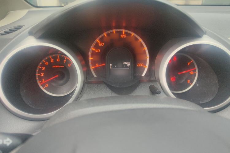 Used Honda Fit 2008 1.5L automatic luxury edition Instrument Cluster