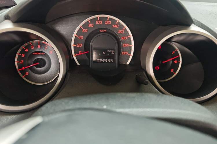 Used Honda Fit 2008 1.3L manual comfort version Odometer Close Up