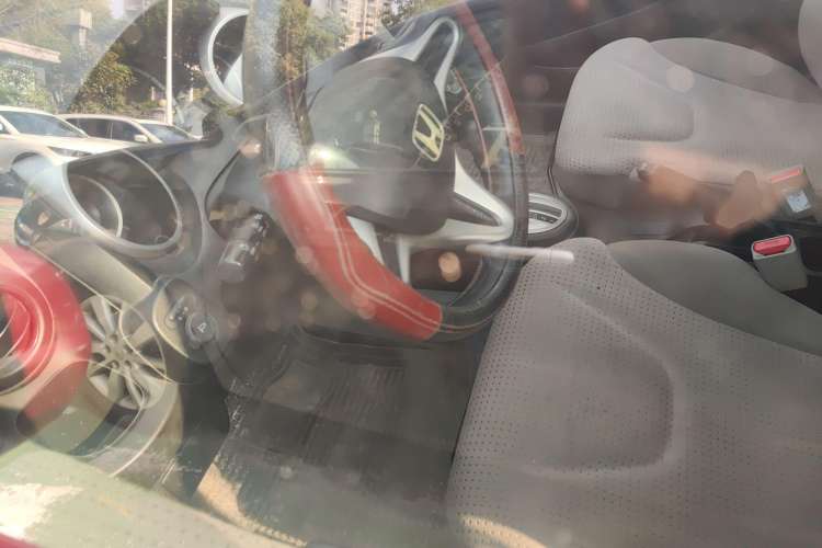 Used Honda Fit 2008 1.3L automatic comfort version Driver Seat
