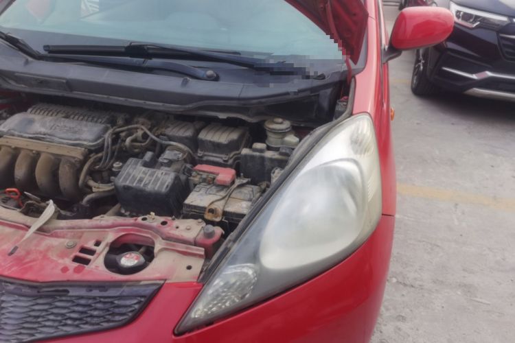 Used Honda Fit 2008 1.3L automatic comfort version Engine Bay Left