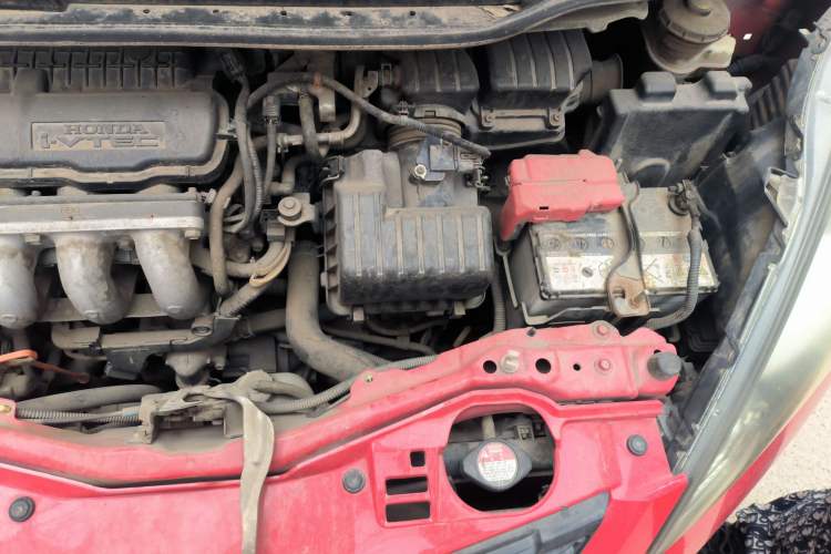 Used Honda Fit 2008 1.3L automatic comfort version Engine Bay Left