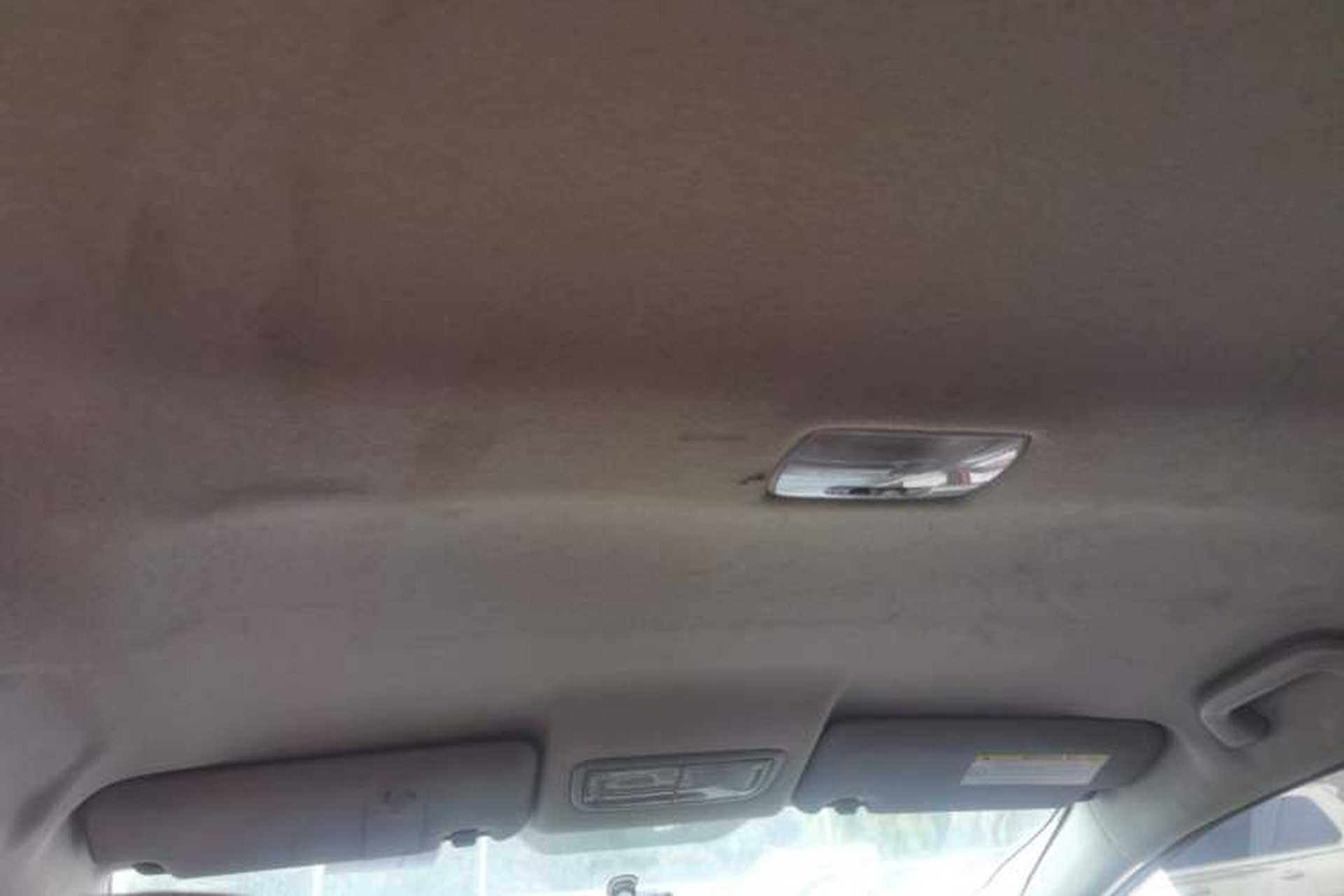 Used Honda Fit 2008 1.3L automatic comfort version Headliner