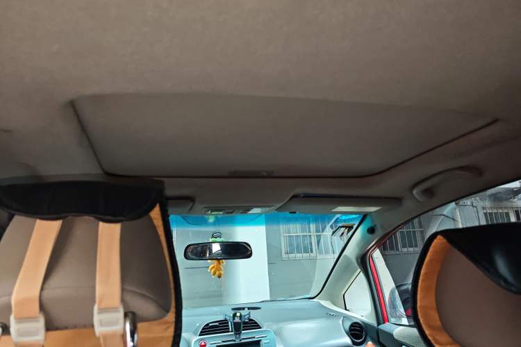 Used Honda Fit 2008 1.5L manual luxury version Headliner