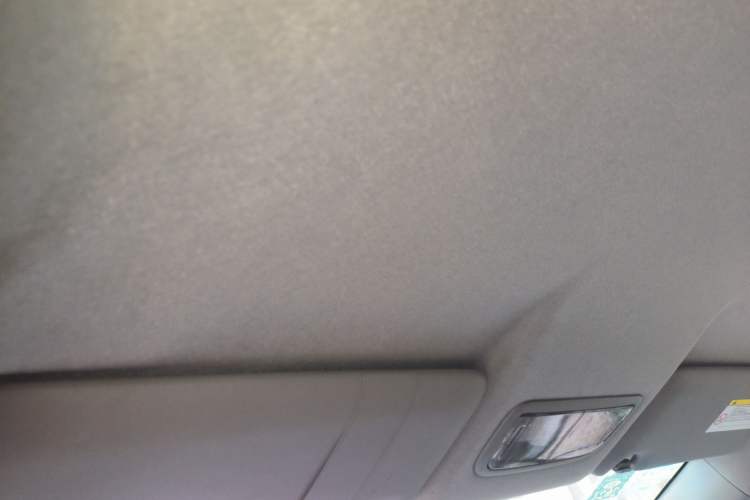 Used Honda Fit 2008 1.3L automatic comfort version Headliner