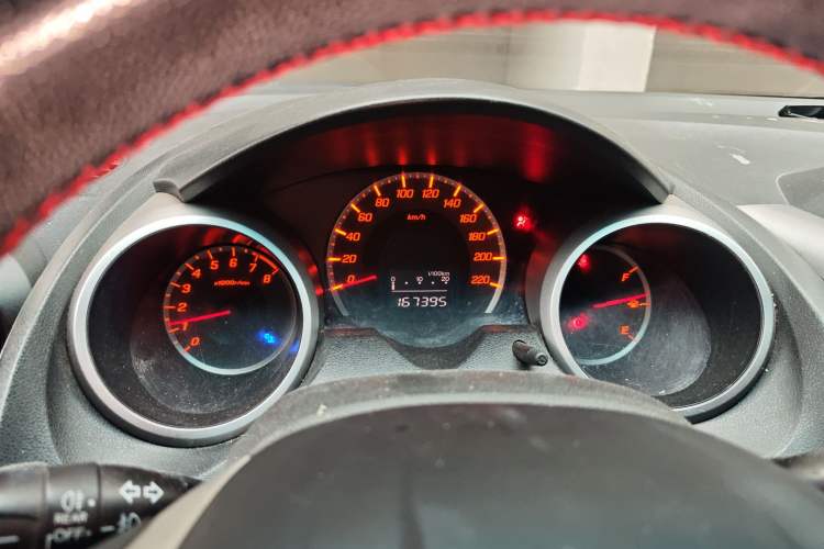 Used Honda Fit 2008 1.5L manual luxury version Instrument Cluster