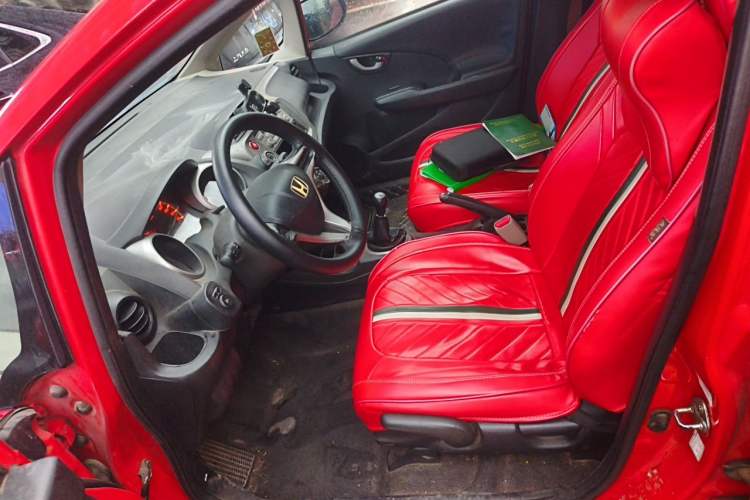 Used Honda Fit 2008 1.3L manual comfort version Left Front Seat