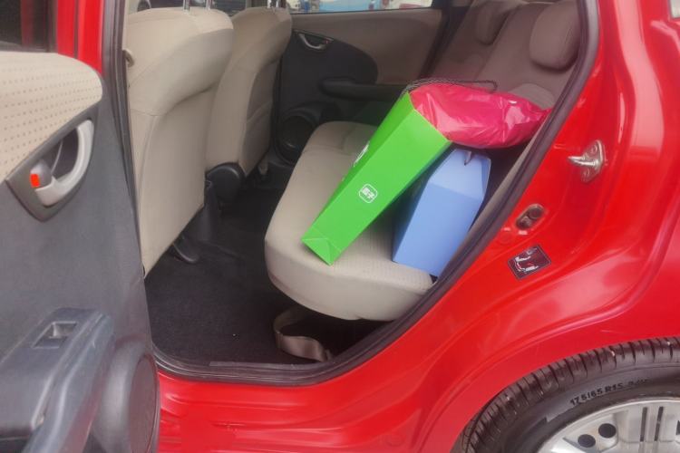 Used Honda Fit 2008 1.3L automatic comfort version Left Rear Seat