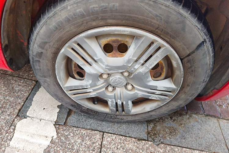 Used Honda Fit 2008 1.3L manual comfort version Right Front Wheel Hub