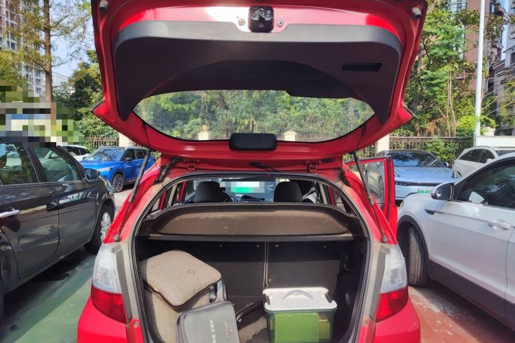 Used Honda Fit 2008 1.3L automatic comfort version Trunk