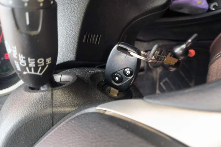 Used Honda Fit 2008 1.3L automatic comfort version Vehicle Key