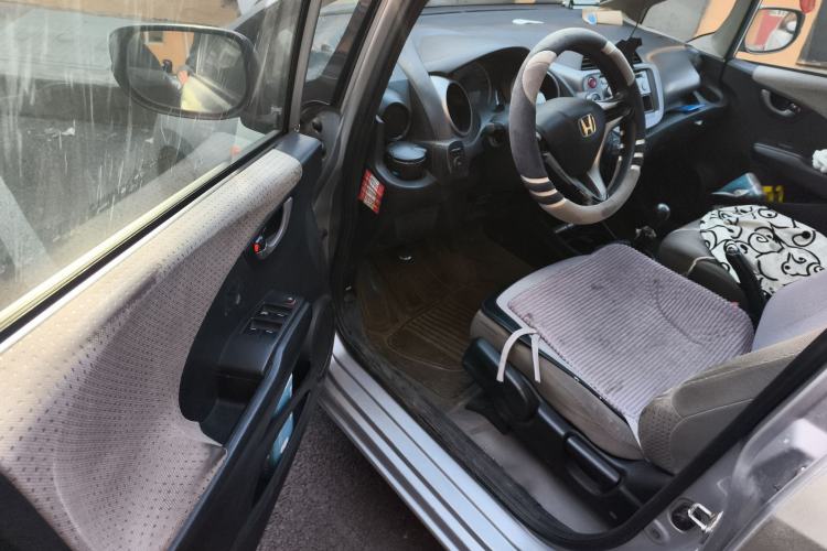 Used Honda Fit 2008 1.3L manual comfort version Driver Seat
