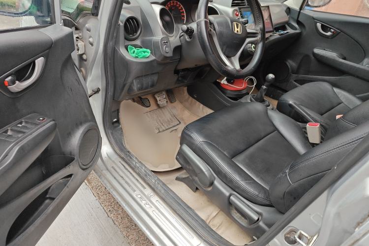 Used Honda Fit 2008 1.3L manual comfort version Driver Seat