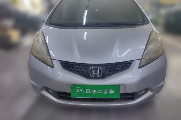 Used Honda Fit 2008 1.3L manual comfort version Front