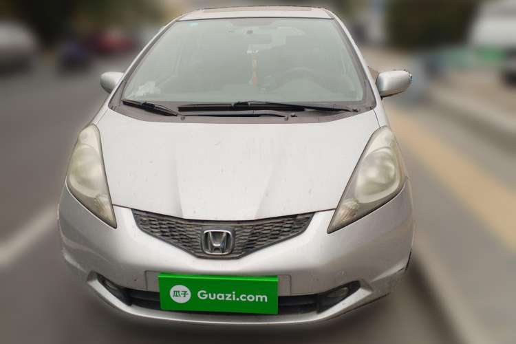 Used Honda Fit 2008 1.5L automatic luxury edition Front