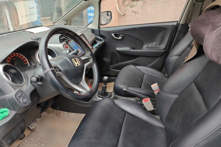 Used Honda Fit 2008 1.3L manual comfort version Left Front Seat