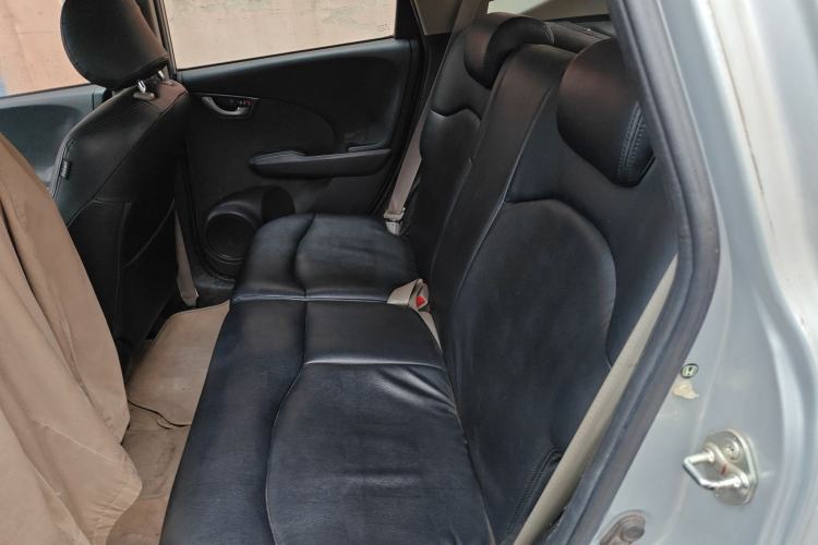 Used Honda Fit 2008 1.3L manual comfort version Left Rear Seat