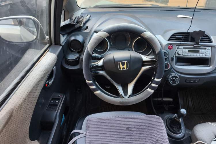 Used Honda Fit 2008 1.3L manual comfort version Steering Wheel