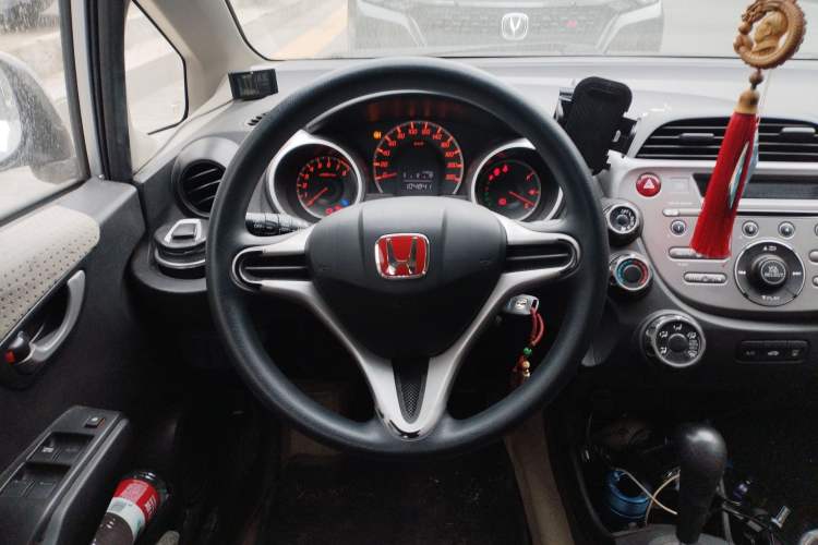 Used Honda Fit 2008 1.5L automatic luxury edition Steering Wheel