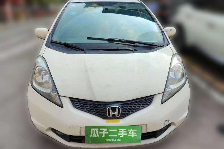Used Honda Fit 2008 1.3L automatic comfort version Front