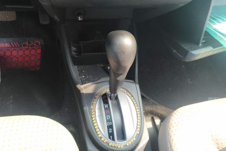 Used Honda Fit 2008 1.3L automatic comfort version Gear Lever