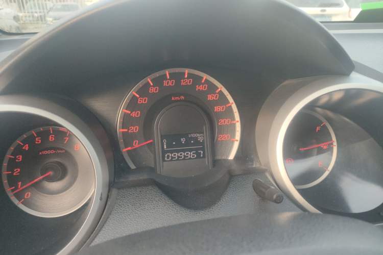 Used Honda Fit 2008 1.3L automatic comfort version Instrument Cluster