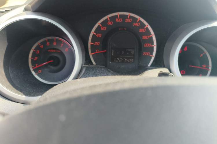 Used Honda Fit 2008 1.3L automatic comfort version Odometer Close Up