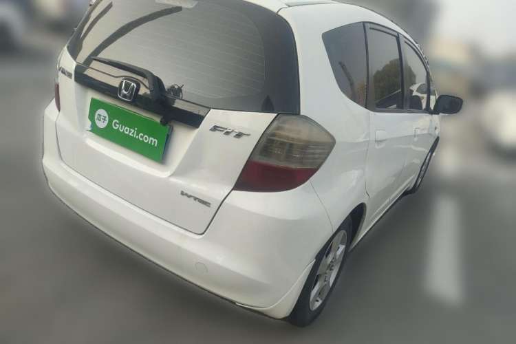 Used Honda Fit 2008 1.3L automatic comfort version Rear Right 45 Deg
