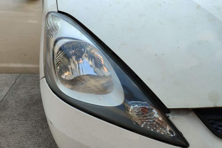 Used Honda Fit 2008 1.3L automatic comfort version Right Front Headlight