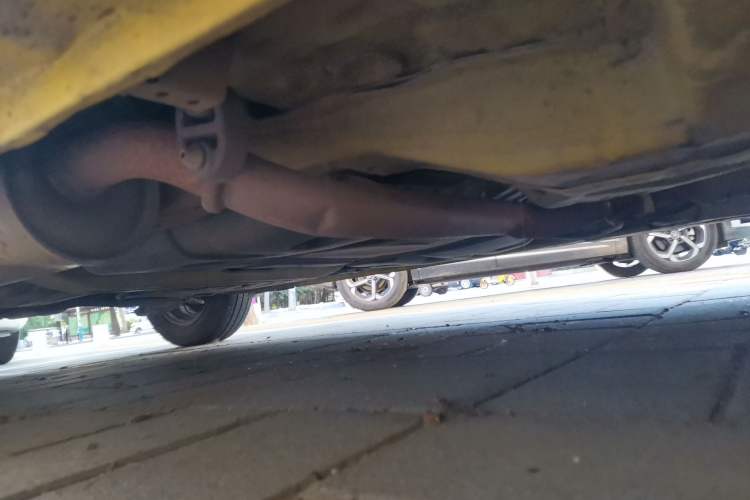 Used Honda Fit 2008 1.3L manual comfort version Chassis Front Right