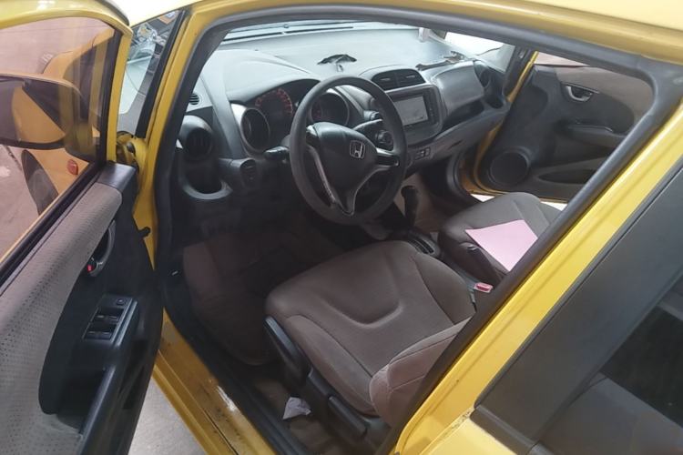 Used Honda Fit 2008 1.3L automatic comfort version Driver Seat