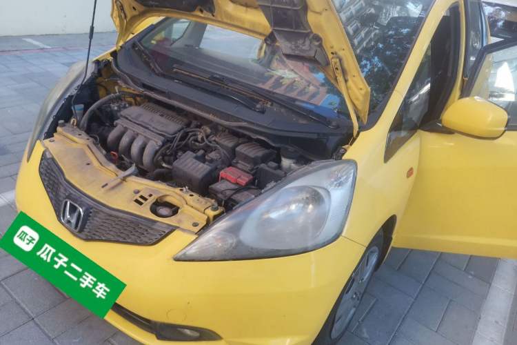 Used Honda Fit 2008 1.3L manual comfort version Engine Bay Left