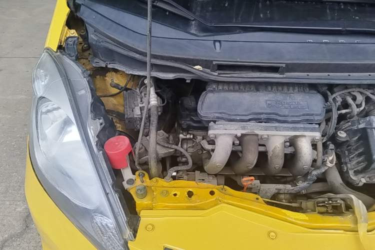 Used Honda Fit 2008 1.3L automatic comfort version Engine Bay Right
