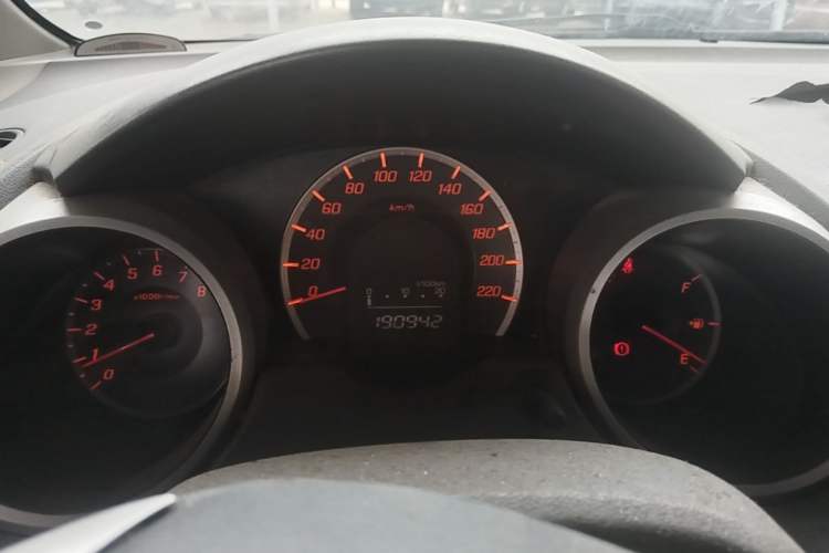 Used Honda Fit 2008 1.3L automatic comfort version Instrument Cluster