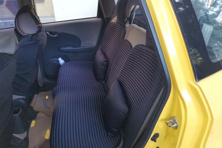Used Honda Fit 2008 1.3L manual comfort version Left Rear Seat