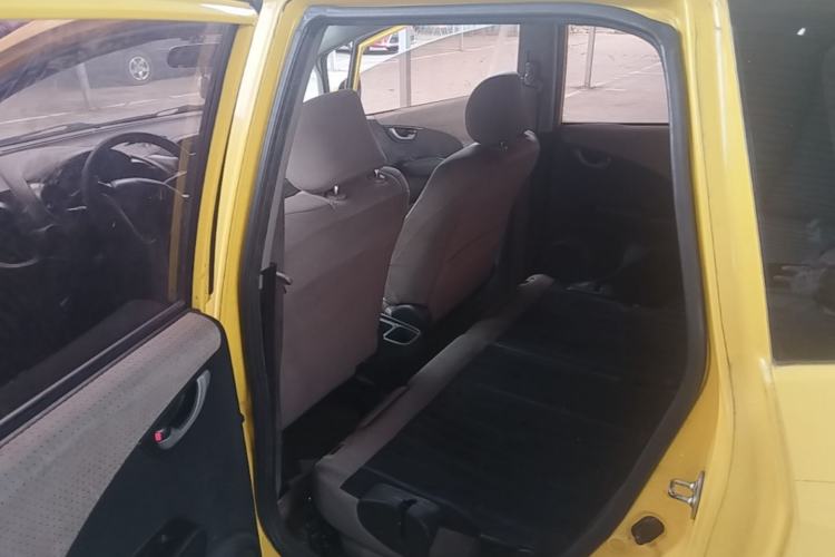 Used Honda Fit 2008 1.3L automatic comfort version Left Rear Seat