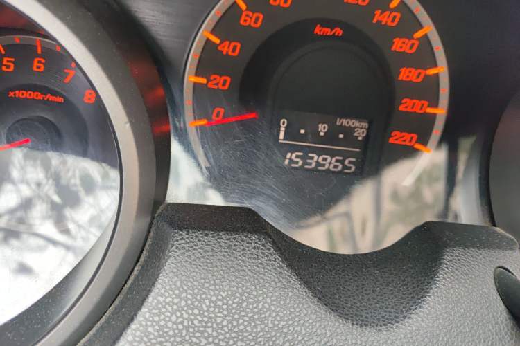 Used Honda Fit 2008 1.5L Automatic Cool Sports Edition Odometer Close Up