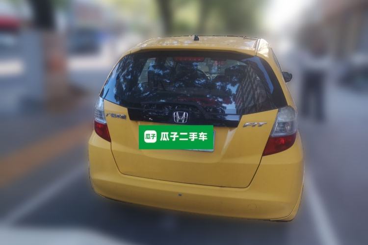 Used Honda Fit 2008 1.3L manual comfort version Rear